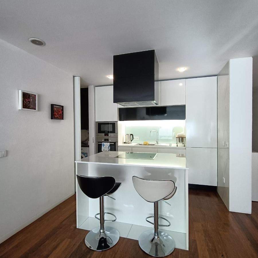 Apartamento Qian Caves Gaia 2Br Ac Free Parking บีลาโนวาเดกายา ภายนอก รูปภาพ