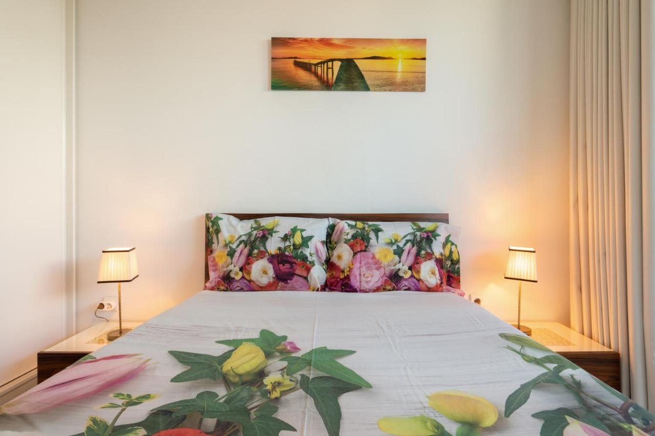 Apartamento Qian Caves Gaia 2Br Ac Free Parking บีลาโนวาเดกายา ภายนอก รูปภาพ