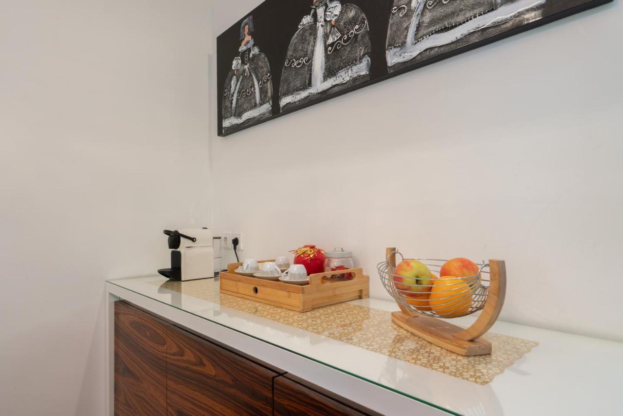 Apartamento Qian Caves Gaia 2Br Ac Free Parking บีลาโนวาเดกายา ภายนอก รูปภาพ